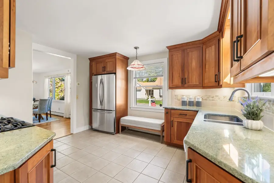 6 Farley Ave, Ipswich, MA 01938 - #2