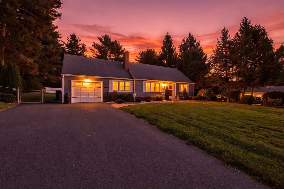 53 Glenwood Dr, Westfield, MA 01085 - #1