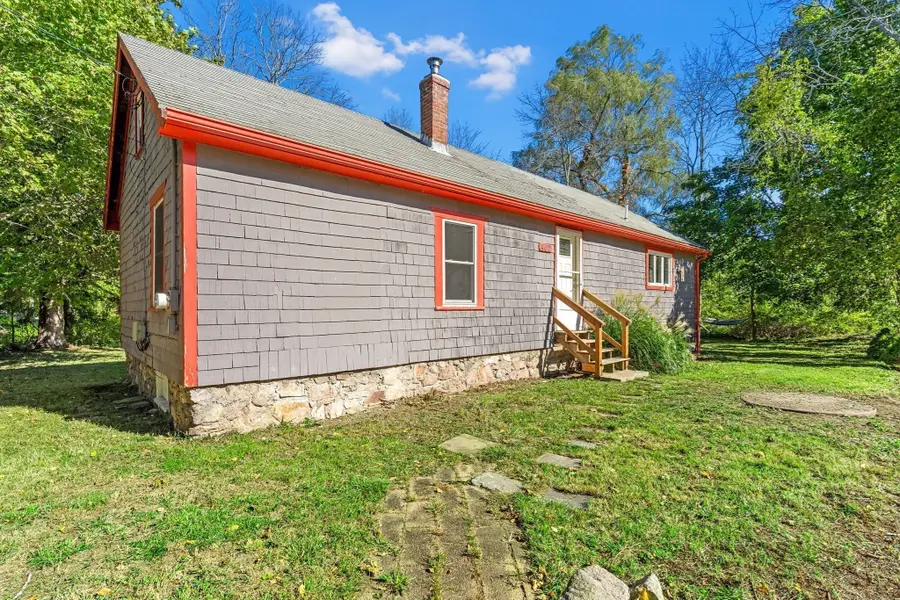 402 Beechwood St., Cohasset, MA 02025 - #2