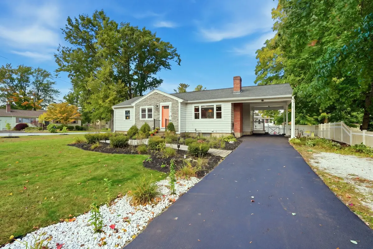 106 Harwood Ave, Littleton, MA 01460 - #1