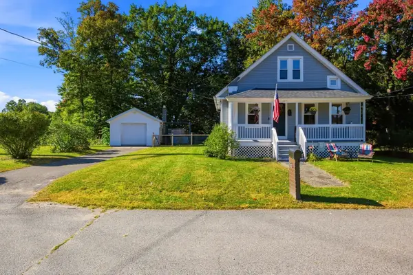 56 Lavalle Ave, Chicopee, MA 01020