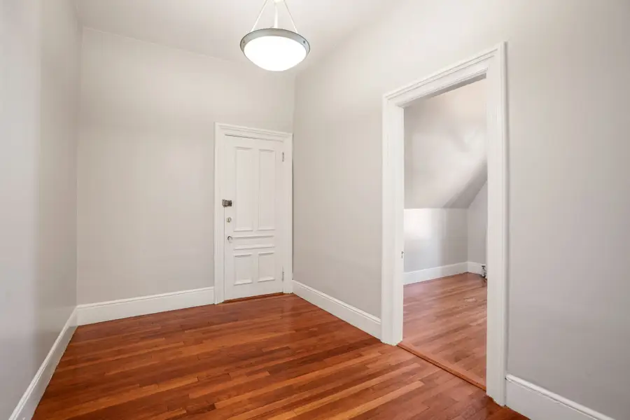 8 Claremont St #3A, Worcester, MA 01609 - #3