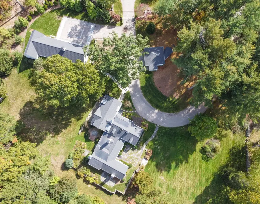 157 Centre St, Dover, MA 02030 - #2