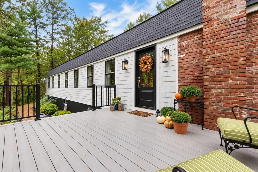 109 Glen St, Rowley, MA 01969 - #2