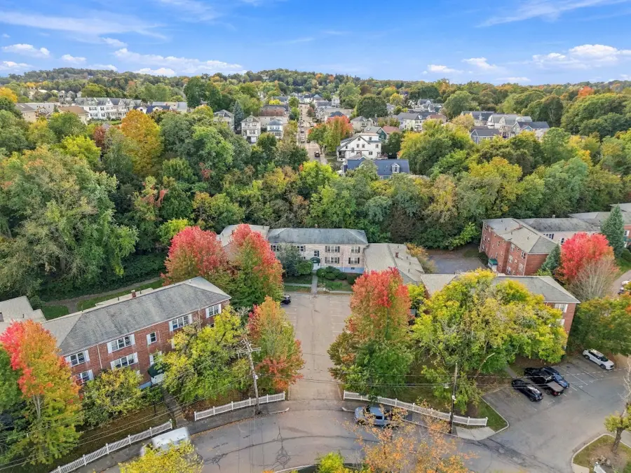 160 Newton St #3, Boston, MA 02135 - #2