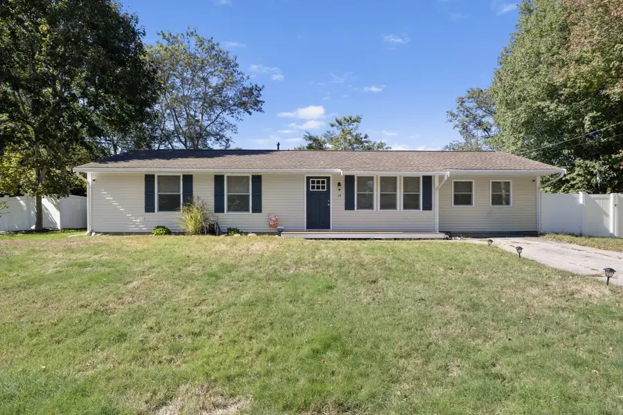 14 Dennis Ln, Wareham, MA 02571 - #2
