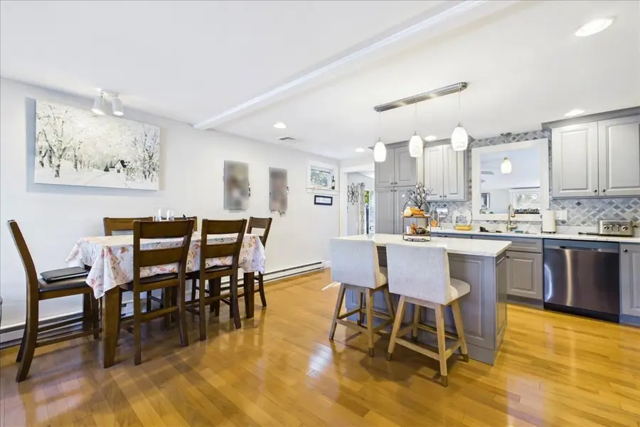 68 Old Mansion Lane, Whitman, MA 02382 - #3