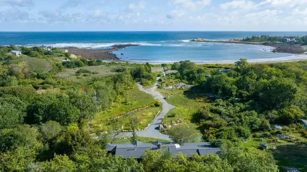 27 & 29 Farrington Avenue, Gloucester, MA 01930
