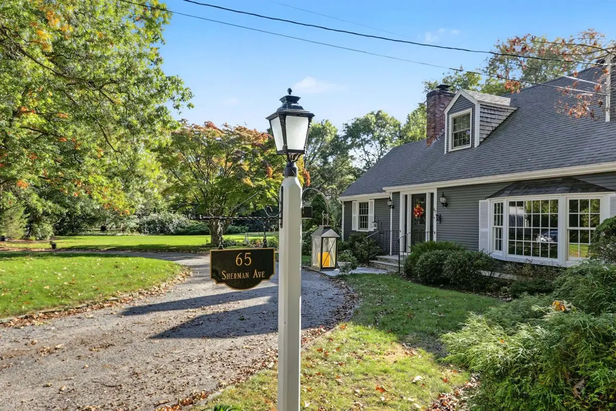 65 Sherman Ave, Seekonk, MA 02771 - #1