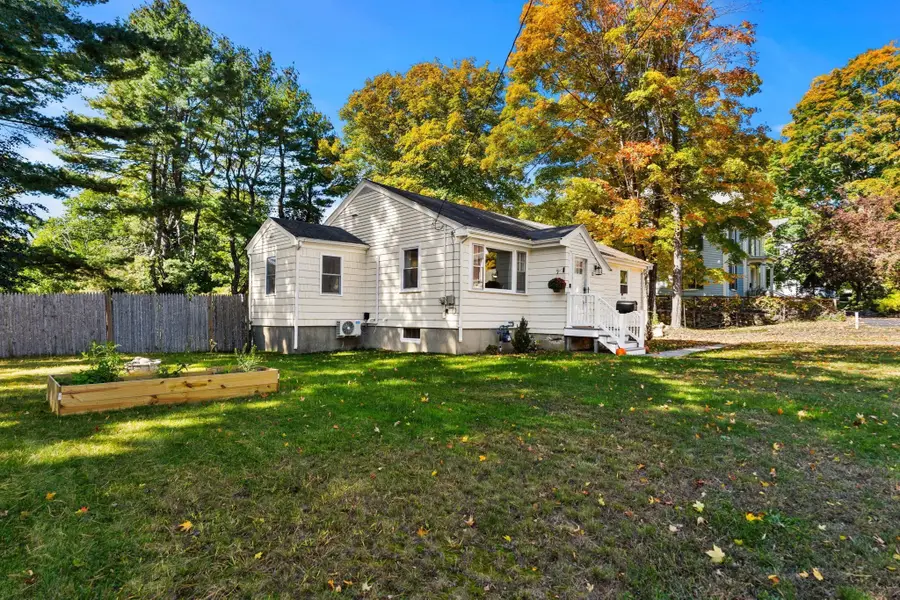 12 Nelson Avenue, Georgetown, MA 01833 - #2
