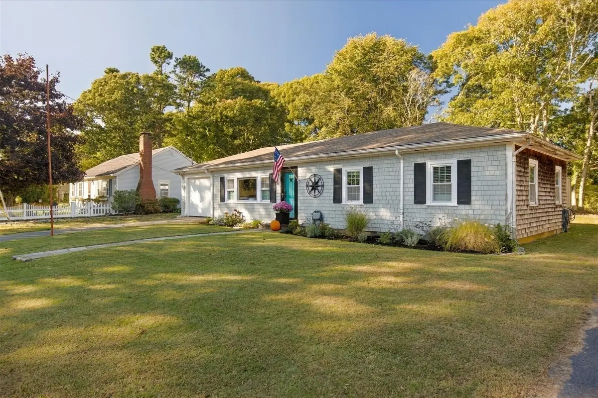 19 Joe Lincoln Rd, West Harwich, MA 02671 - #1