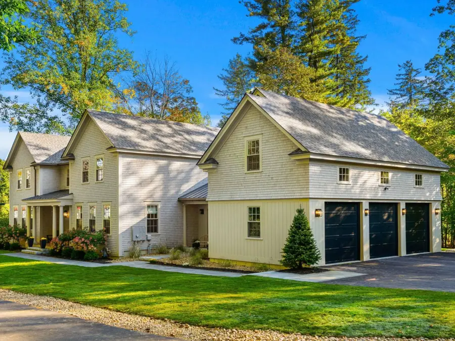 26 Toppans Ln, Newburyport, MA 01950 - #2