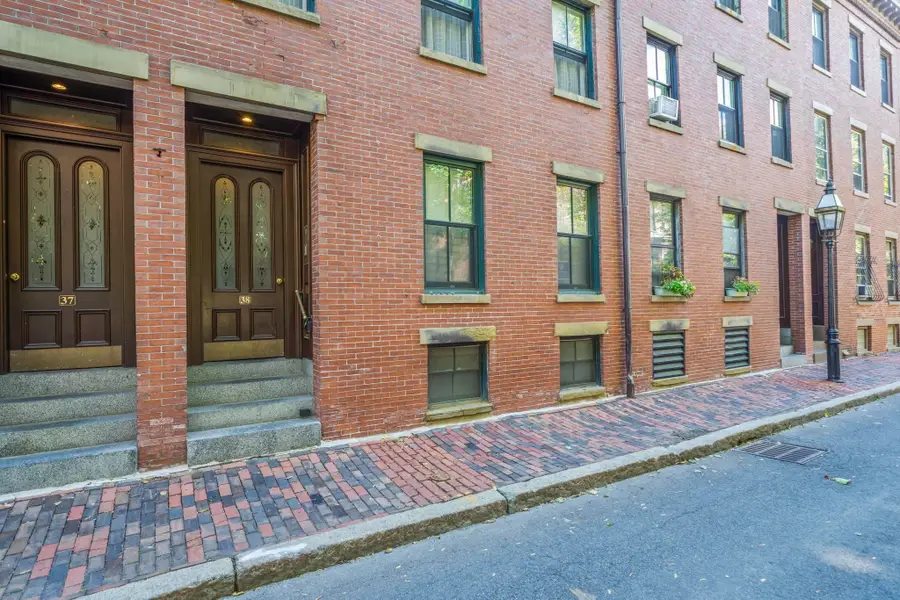 38 Lawrence Street #21, Boston, MA 02116 - #2