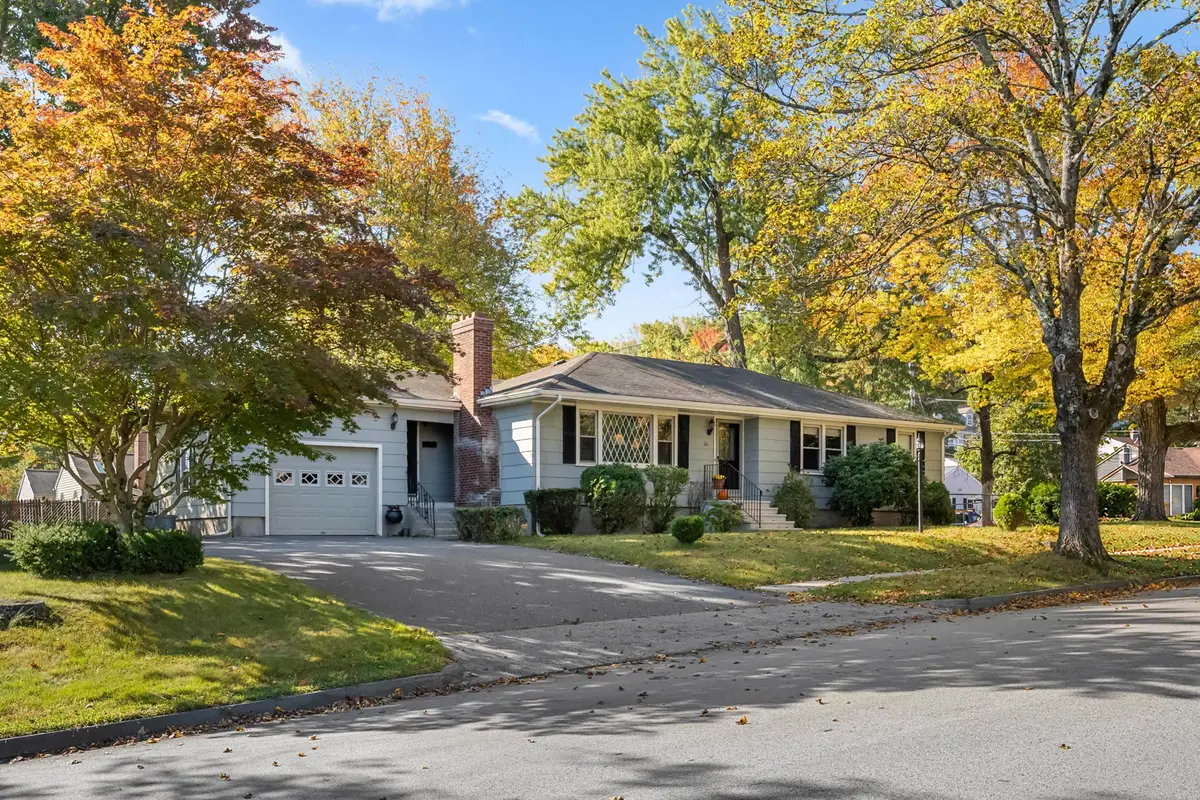 26 Crowningshield Rd, Worcester, MA 01604 - #1