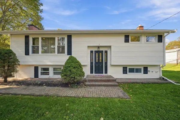 4 Richardson Road, Hudson, MA 01749