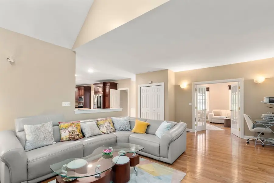 20 Fern Brook Cir, Canton, MA 02021 - #2