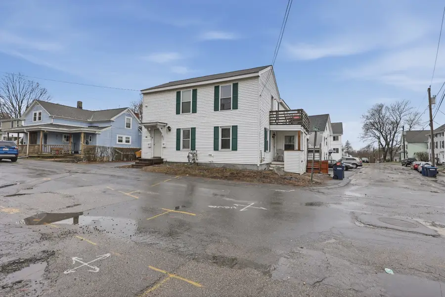 16 Temple St, Spencer, MA 01562 - #3