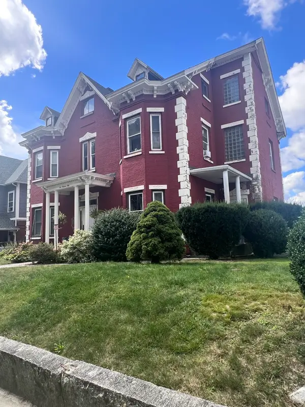 150 Lincoln St #3, Worcester, MA 01605