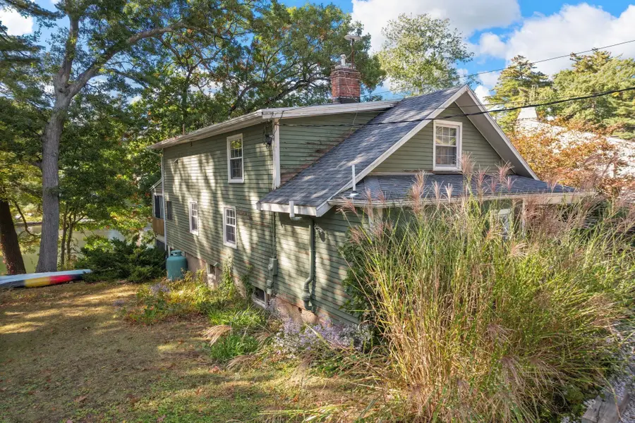 28 Davis Rd, Stow, MA 01775 - #2