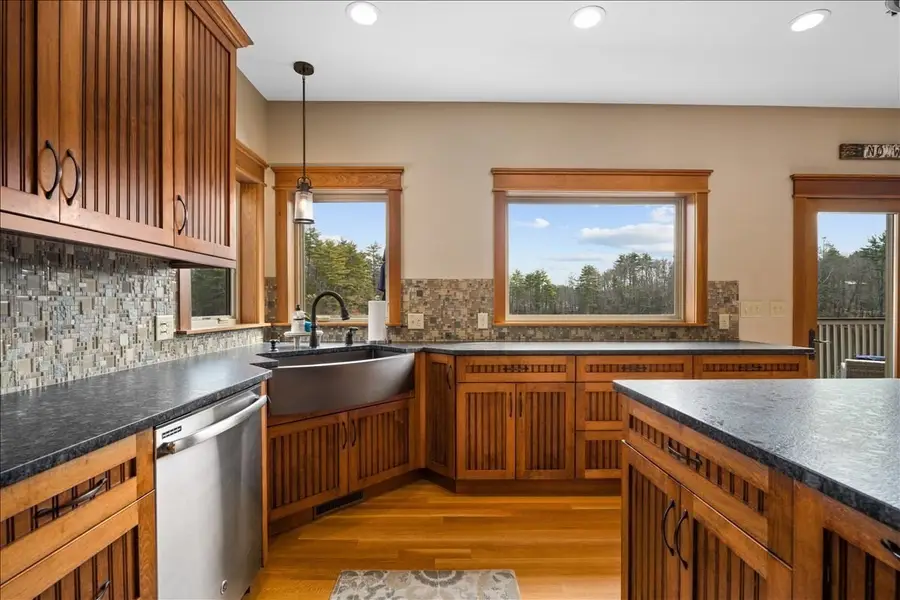 105 Sandy Beach Rd, Holland, MA 01521 - #3