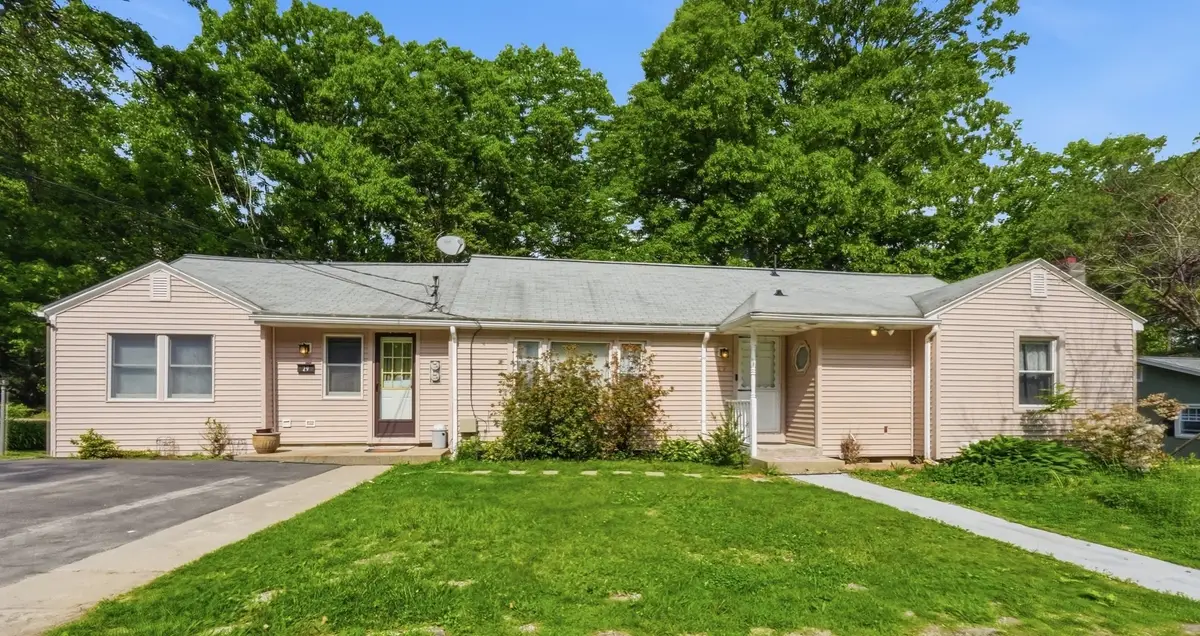 29 Passway 5, Worcester, MA 01602 - #1