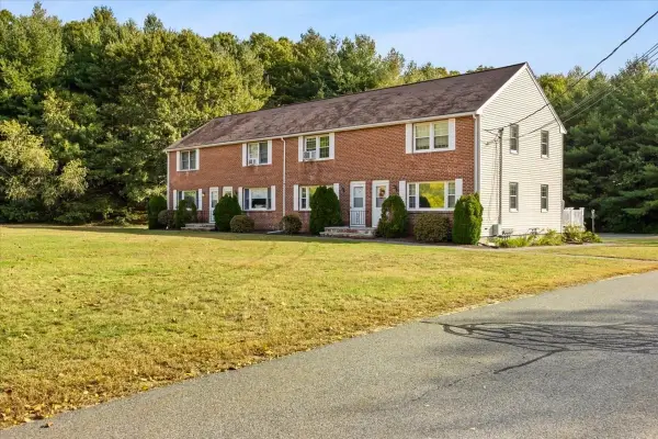 43 Willow Ridge Dr #43, Bridgewater, MA 02324