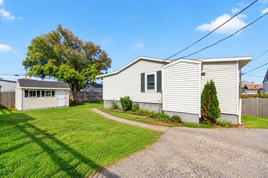 46 Brissette Ave, Salisbury, MA 01952 - #3