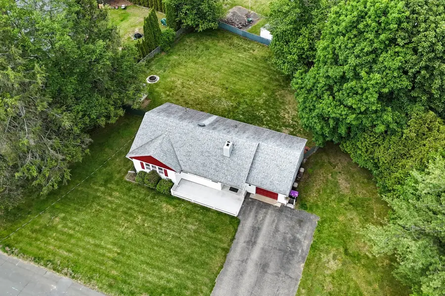 62 Clayton Road, Holyoke, MA 01040 - #3