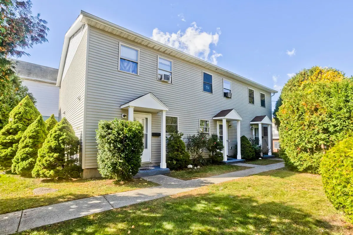 73-75 Walnut St, Holyoke, MA 01040 - #1