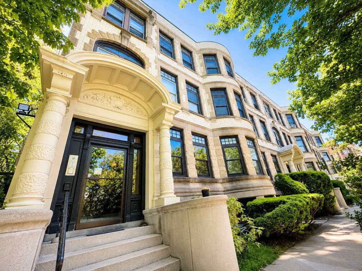 35 Westbourne Terrace #2, Brookline, MA 02446 - #1
