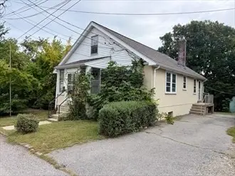 25 Lyons Ct, Watertown, MA 02472 - #1