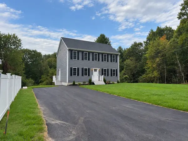 5 Sand Street, Middleboro, MA 02346