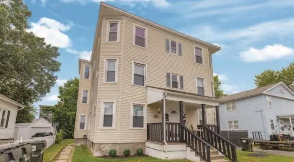 82 Malden St, Springfield, MA 01108 - #3