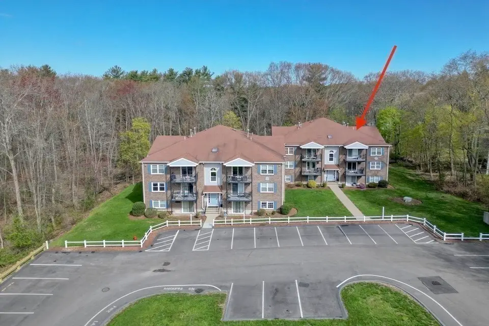 610 S Franklin St #F302, Holbrook, MA 02343 - #1