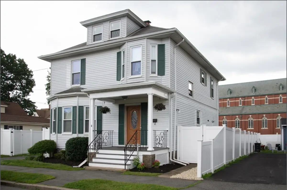 8 Lake Ave, Lynn, MA 01904 - #1