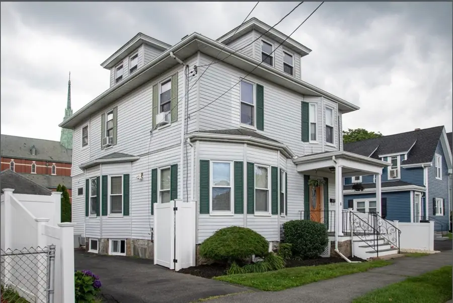 8 Lake Ave, Lynn, MA 01904 - #2
