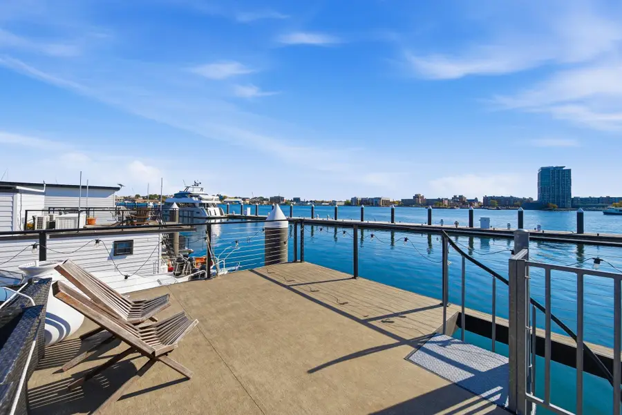 1 Pier 8 13th St #B, Boston, MA 02129 - #3