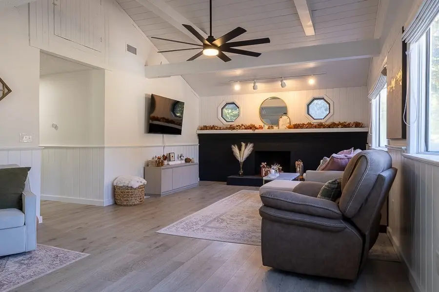 172 Holliston St, Medway, MA 02053 - #2