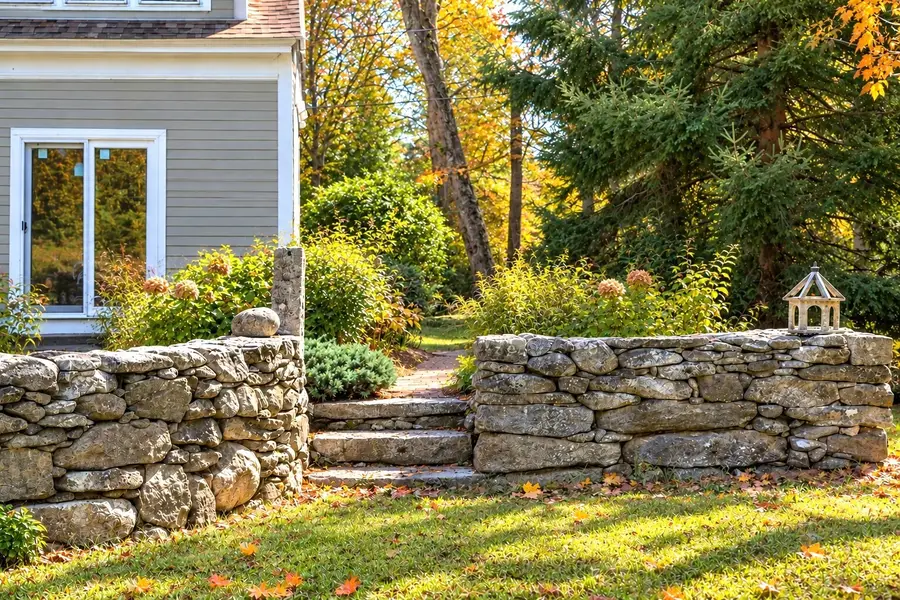 21 East Street, Petersham, MA 01366 - #3