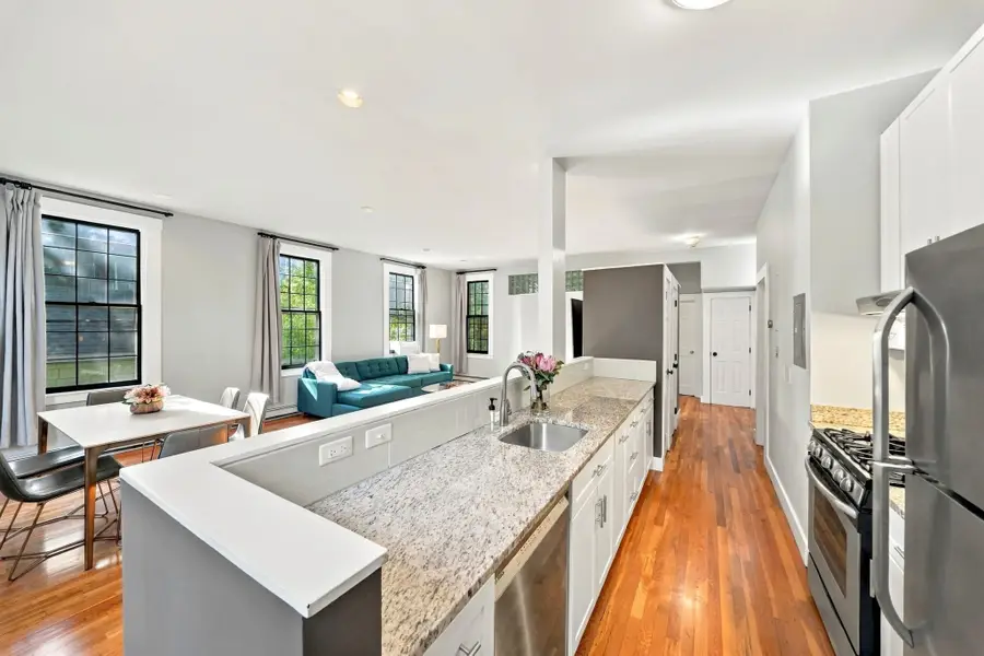 109 River St #2A, Cambridge, MA 02139 - #2
