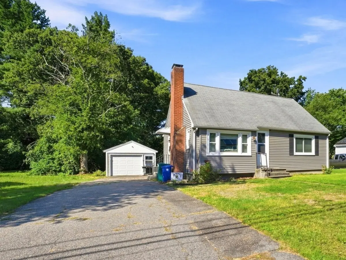42 7 Mile River Dr, Attleboro, MA 02703 - #1