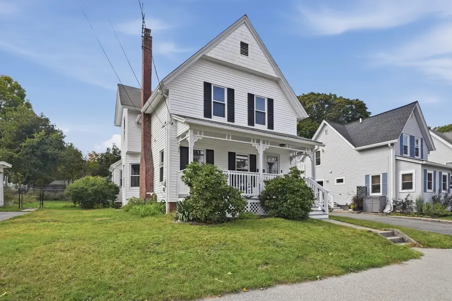 8 Agate Avenue, Worcester, MA 01604 - #2