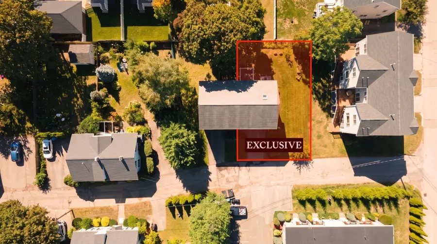 15 Parkers Ln #1, Waltham, MA 02453 - #2