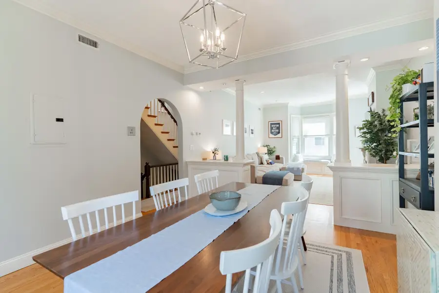 22 Albion Pl #2, Boston, MA 02129 - #2