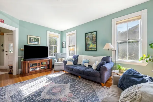 46 Sycamore St, Boston, MA 02131