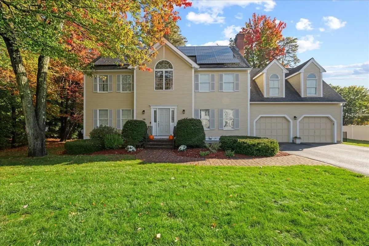 38 Hemlock Dr, Northborough, MA 01532 - #1