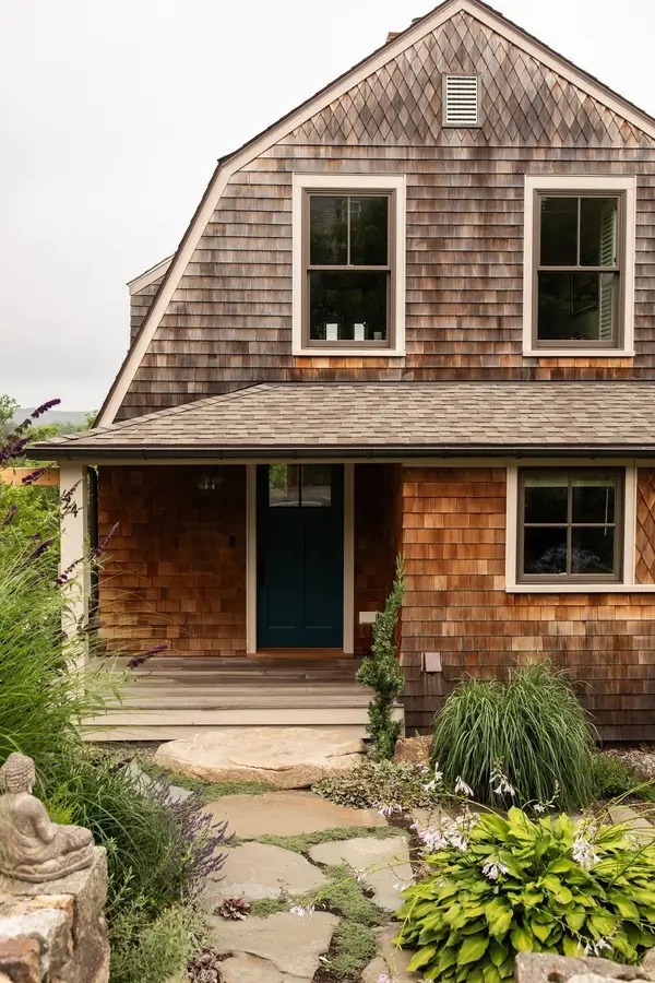 24 Uncas Rd, Gloucester, MA 01930