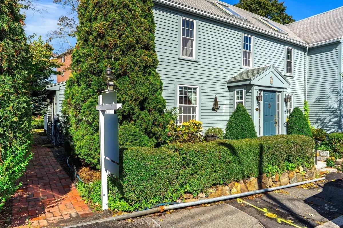 45 Prospect St #2, Marblehead, MA 01945 - #1