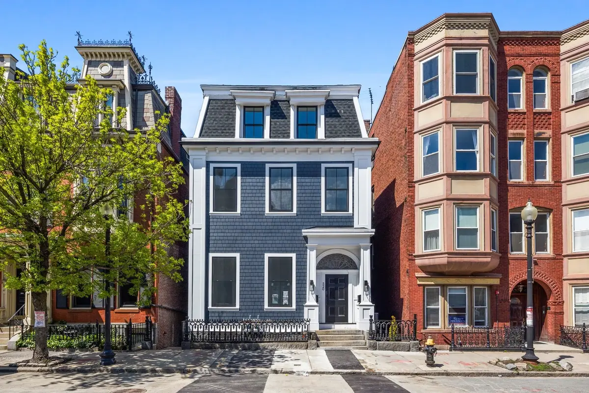 520 E Broadway, Boston, MA 02127 - #1