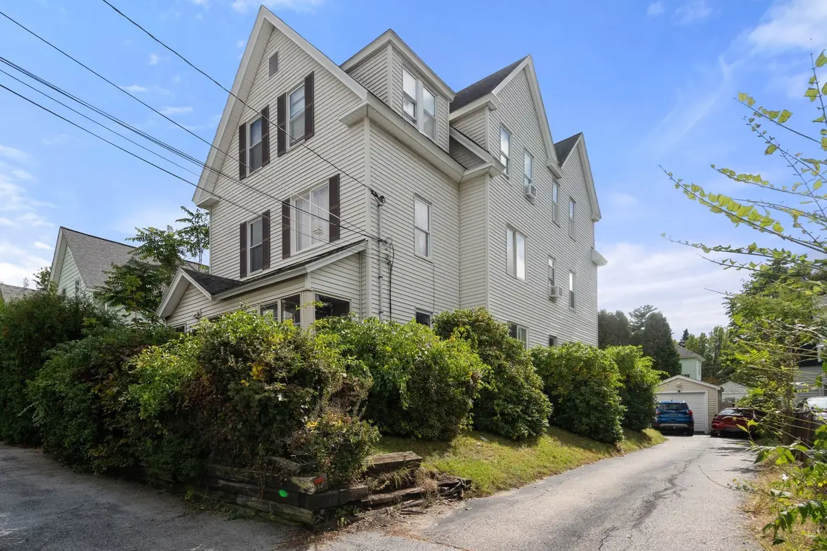 12 Greendale Ave, Worcester, MA 01606 - #1